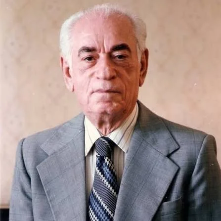 کاور «خواب های طلایی»